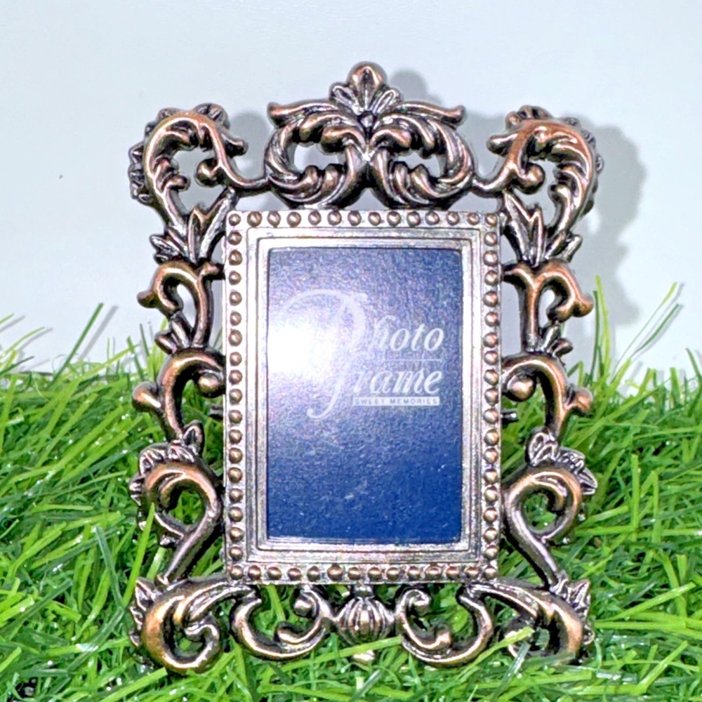 2" Vintage Dollhouse Miniature Picture Frame Ornate Art Nouveau Metal Cast Stand